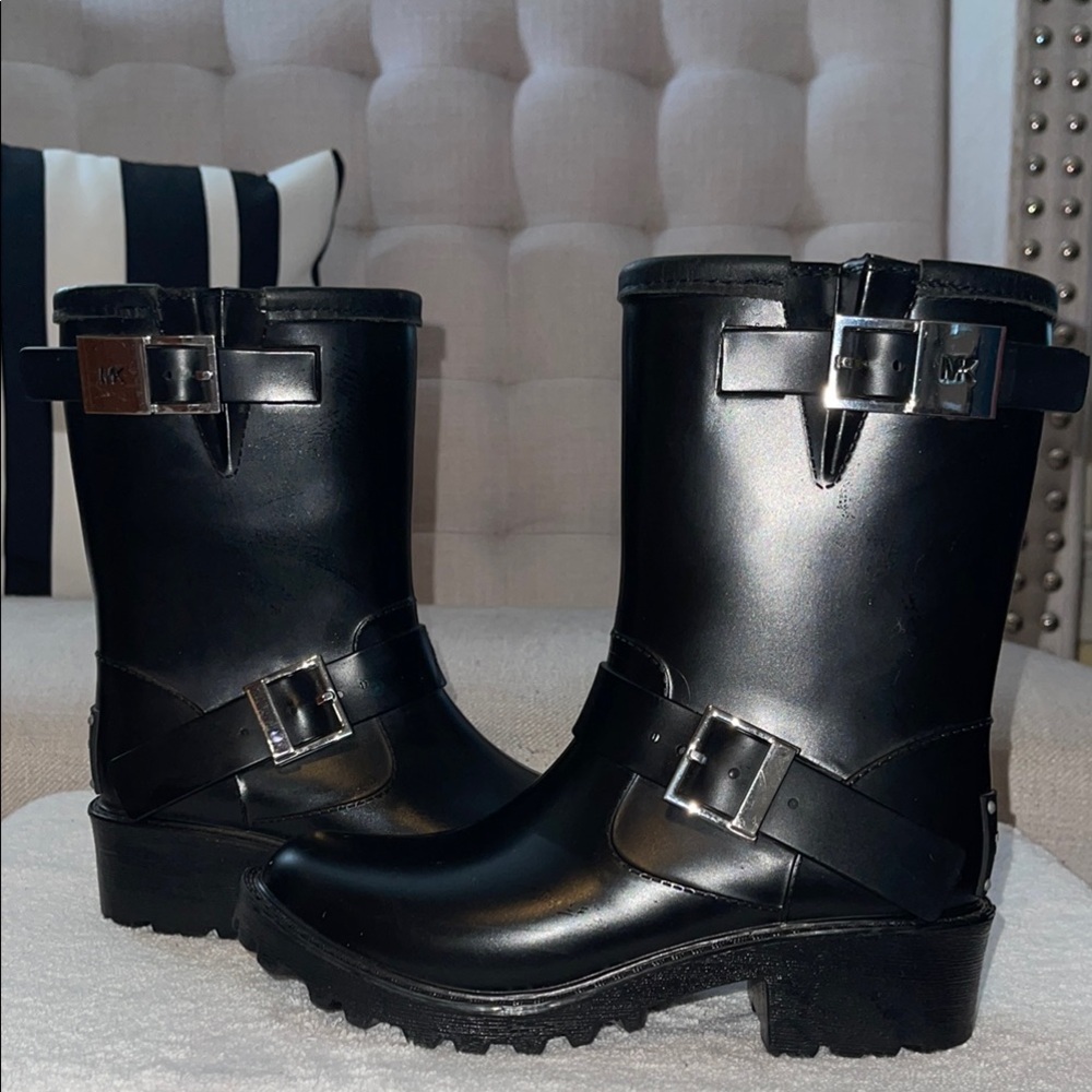 Michael Kors Davenport Rain Boots